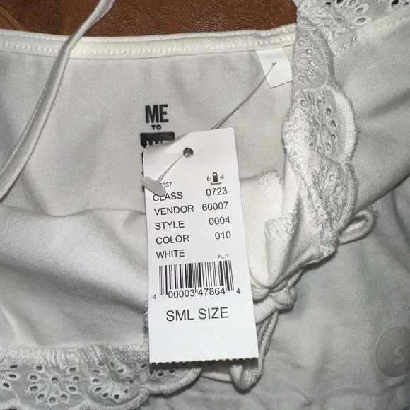 PacSun White Eyelet Trim Crop Top - Picture 3 of 4